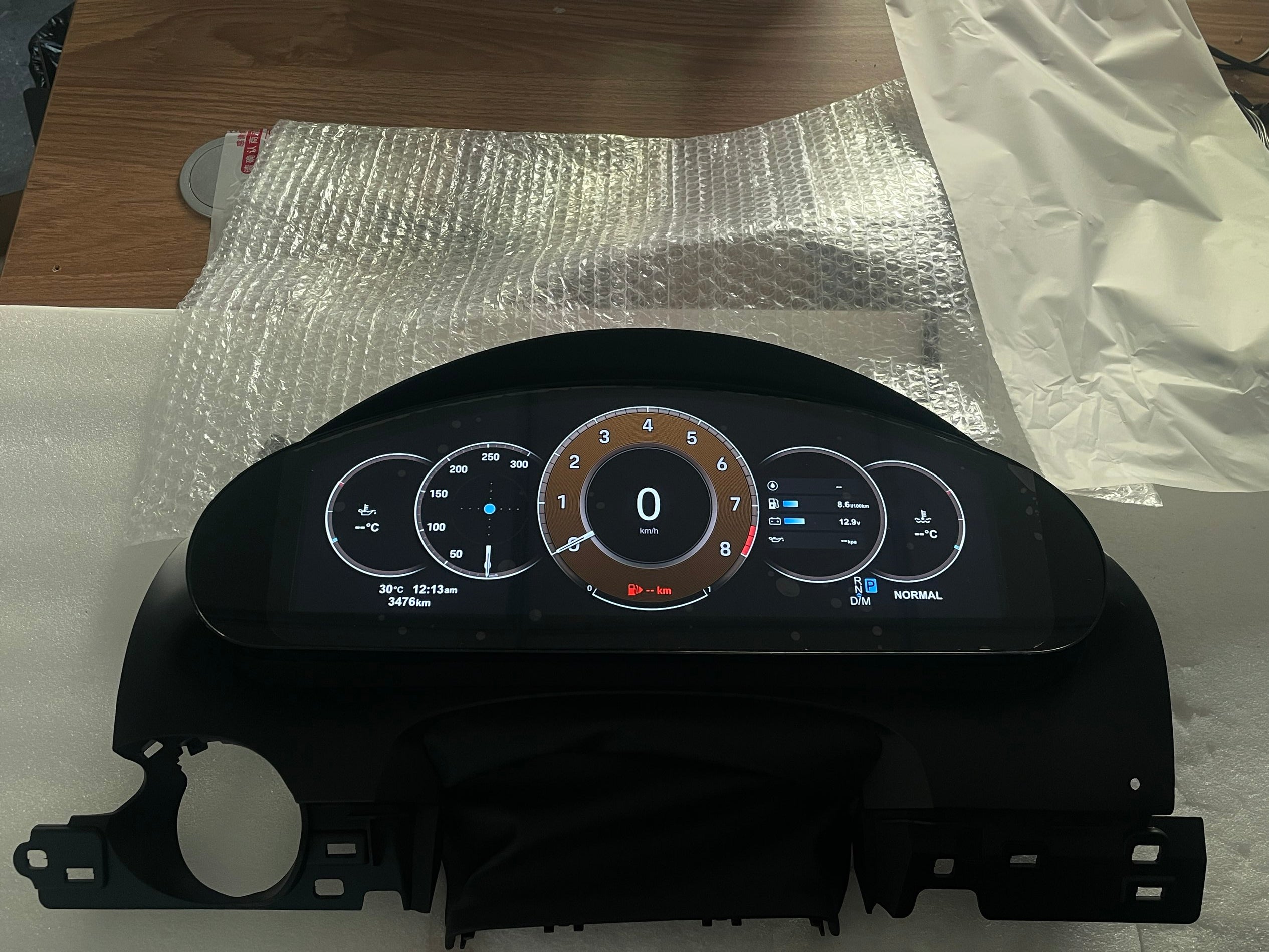 12.3" Linux System LCD Dashboard Speedometer Multifunction Digital Instrument Cluster for Porsche Cayenne 2011-2017